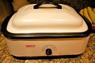 Pulled Pork In Nesco Roaster, Pulled Pork Roaster Oven Easy Recipes, Pork Roast In Roaster Oven, Pulled Pork Roaster Oven, Nesco Recipes, Nesco Roaster Recipes, Electric Roaster Recipes, Pulled Pork Oven Recipe, Pork Loin Pulled Pork