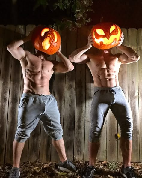 Funny Pumpkin Carving, Hot Army Men, Men Abs, Masked Men, Pumpkin Head, Fashion Make Up, Men Bodies, Halloween Looks, Aesthetic Guys