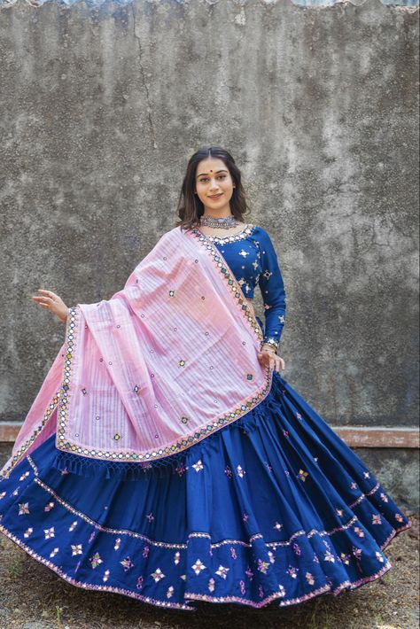 Trendy Chaniya Choli For Wedding, Chaniyacholi Colour Combination, Annus Creation Chaniya Choli, Ras Garba Chaniya Choli Wedding, Indian Chaniya Choli Design, Sky Blue Chaniya Choli Navratri, Blue Chaniya Choli Color Combos, Blue Chaniya Choli Navratri, Chaniya Choli Designs Latest