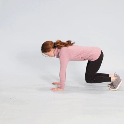 Bear Crawl https://www.healthline.com/health/fitness/bear-crawl-workout?slot_pos=article_4&utm_source=Sailthru%20Email&utm_medium=Email&utm_campaign=generalhealth&utm_content=2022-04-22&apid=36929682&rvid=cded95459555b445d044db2977410c97aa2ce21d0688c96624f02c326c3915c1#benefits Bear Hold Exercise, Plank Crawl, Sserafim Workout, Le Sserafim Workout, Bear Plank, Arching Your Back, Ab Fitness, Rectus Abdominis Muscle, Plank Hold