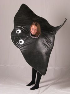 Sting Ray Costume, Stingray Costume, Under The Sea Costume, Ray Costume, Fish Costumes, Sea Creature Costume, Finding Nemo Jr, Finding Nemo Costume, Under The Sea Costumes