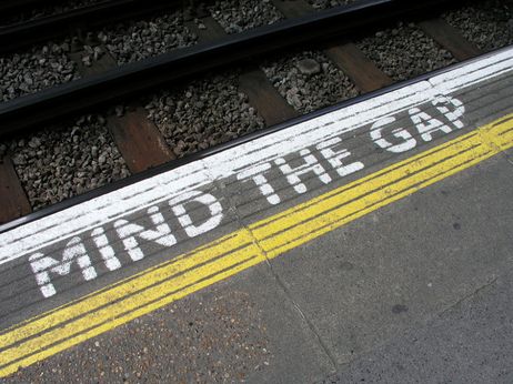 Mind The Gap Wallpaper, Strangers On A Train, Bridge The Gap Quotes, Inside A Subway Train, Mind The Gap, Gap, Mindfulness, Train