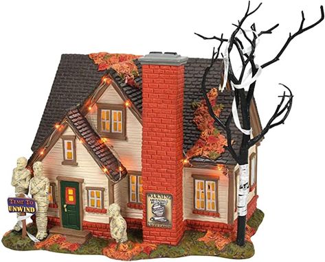 Spider House, Dept 56 Halloween, Department 56 Halloween, Halloween Village Display, Dept 56 Snow Village, Casa Halloween, Spooky Town, Halloween Miniatures, Halloween Village