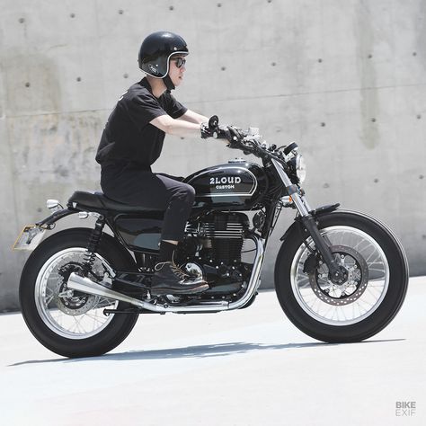 Anime Props, Honda Cb350, Kawasaki Cafe Racer, Custom Bikes Cafe Racers, Brat Bike, Mt Bike, Honda Scrambler, Motorbike Art, Мотоциклы Cafe Racers