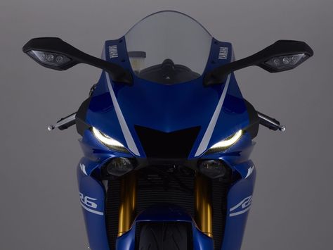 The front cowl of the 2017 Yamaha YZF-R6 is dominated by a huge MotoGP-inspired air intake,... Yamaha R6 2017, Yamaha Sport, Motos Yamaha, Moto Yamaha, Motor Yamaha, Yamaha R6, Yamaha Motorcycles, Yamaha Yzf R6, Yamaha Motorcycle