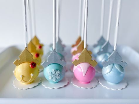 Disney Princess Cake Pops 💖 Belle, Elsa, Aurora & Cinderella. Who’s your favorite Disney Princess? #cakepops #princesscakepops #disneyprincess #treatmaker #cakepopdecorating #belle #elsa #aurora #cinderella Princess Cakepops, Princess Cake Pops, Favorite Disney Princess, Disney Princess Cake, Cake Pop Decorating, Princess Cake, Cake Pop, Cakepops, Cake Pops