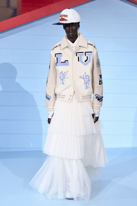 Louis Vuitton Presents Men's FW22 by Virgil Abloh | HYPEBEAST Virgil Abloh Louis Vuitton, Male Fashion Trends, Gala Dresses, Louis Vuitton Men, Mens Fall, Virgil Abloh, Fashion Show Collection, Prince Charming, Look At You