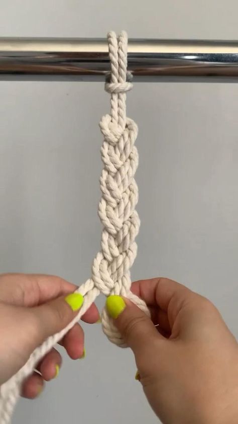 Two Hands, Macrame, Macramé