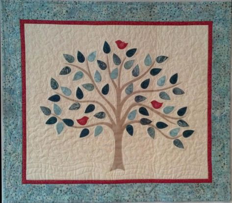 Family Tree Quilt, Memory Items, Tree Quilt Block, Wall Hanging Quilt, Wall Quilt Patterns, Applique Wall Hanging, Sunflower Quilts, Landscape Art Quilts, Appliqué Quilts