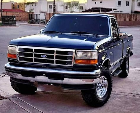 F150 1995, Old Ford Pickups, Ford Obs, Fords 150, Ford Pick Up, Ford F150 Xlt, Obs Ford, Built Ford Tough, Old Ford Trucks