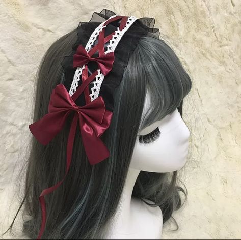 Egl Accessories, Red Headdress, J Goth, Gothic Headpiece, Gothic Hair Accessories, Gothic Hairstyles, Headpiece Diy, Lace Diy, White Rectangle