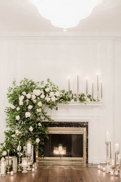 Mantle Floral Installation, Mantel Floral Arrangements Wedding, Fireplace Backdrop, Wedding Flowers Fireplace, Wedding Fireplace Flowers, Wedding In Front Of Fireplace, Fireplace Floral Arrangements, Fireplace Flowers, Fireplace Decor Wedding