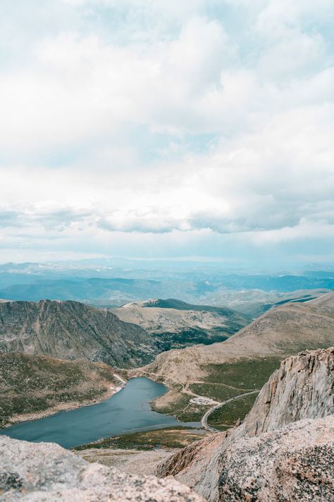 The Local's Guide to the Best Scenic Drives in Colorado Lyons Colorado, Colorado National Monument, Road Trip To Colorado, Mesa Verde National Park, Hiking National Parks, Beautiful Roads, Scenic Roads, Hiking Guide, Colorado Hiking