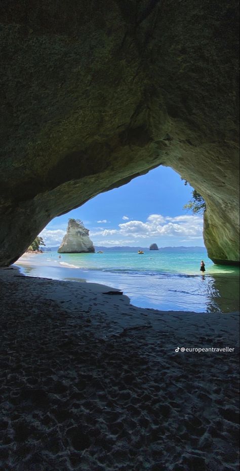 Clear Water Beach, New Zealand Summer, Nz Beach, Life In Paradise, New Zealand Beach, Summer To Do List, Honeymoon Places, New Zealand Travel, Queenstown