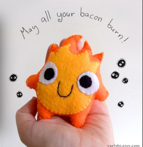 Calcifer felt plush Cute Calcifer, Calcifer Howl's Moving Castle, May All Your Bacon Burn, Howls Moving, Howl's Moving Castle, Plushie Patterns, Sewing Stuffed Animals, Howls Moving Castle, Felt Dolls