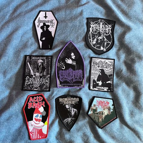 Random metal patches, black metal, sludge metal, grausamkeit bsod acid bath warmoon lord, calderum, godkiller, mütiilation, marduk Black Metal Patches, Battle Jacket Ideas Metal, Metal Band Merch, Metalhead Stickers, Sludge Metal Aesthetic, Acid Bath Band, Metal Band Patches, Metalhead Fashion, Sludge Metal