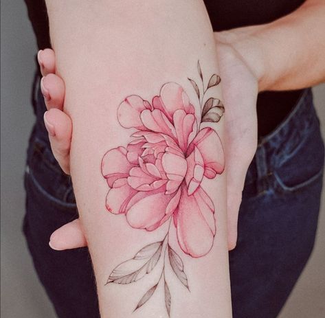 Peony Flower Shoulder Tattoo, Pink Peony Tattoo, Peony Flower Tattoos, Flower Shoulder Tattoo, Easy Tattoo, Tattoos To Cover Scars, Peony Tattoo, Petit Tattoo, Tatoo Inspiration