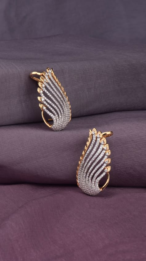 AZVA modern 18k gold ear cuffs with diamonds Gold Earrings Models, Indian Jewellery Design Earrings, Gold Pendant Jewelry, Gold Ring Designs, Gold Jewelry Earrings, Bangles Jewelry Designs, Gold Bangles Design, Gold Jewellery Design Necklaces, Bridal Gold Jewellery Designs