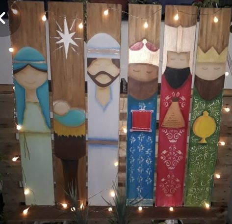 Outdoor Wooden Christmas Decorations, Wooden Nativity, Outdoor Nativity, Creative Imagination, Christmas Yard Art, Christmas Yard Decorations, Clothespin Dolls, Christmas Decorations Diy Outdoor, Christmas Signs Wood