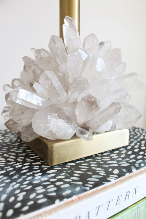 Dress up a plain brass lamp base with raw crystal points for a textural addition to any room in your home. Crystal Room Decor, Crystal Room, Crystal Aesthetic, Crystal Crafts, Diy Crystals, Crystals In The Home, Brass Lamp, Decoration Inspiration, Crystal Lamp