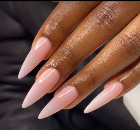 Baby Bloomer Nails, Baddie Essentials, Classy Almond Nails, Nails Black Women, Black Almond Nails, Pink Chrome Nails, Diva Nails, Ombre Acrylic Nails, Glamour Nails