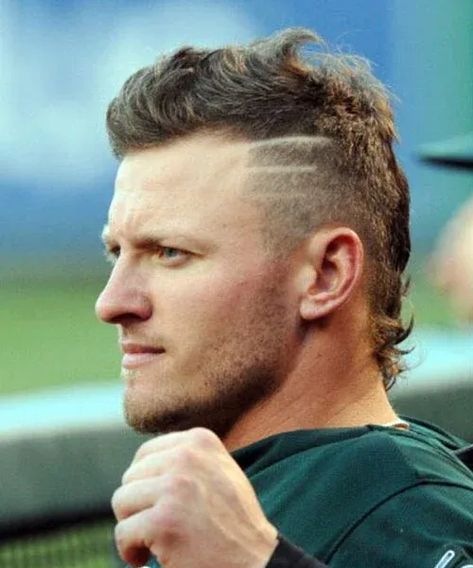 Short Modern Mullet, Josh Donaldson. This modern baseball player hairstyle is stylish, low-maintenance and incredibly attractive for guys. Mens Baseball Haircut, Baseball Fade Haircut, Mens Soccer Haircut, Baseball Mohawk Hair, Boys Baseball Haircut Trendy, Cool Mullet Hairstyles Boys, Kids Mullet Haircut 2023, Baseball Hairstyles Men, Baseball Laces Haircut