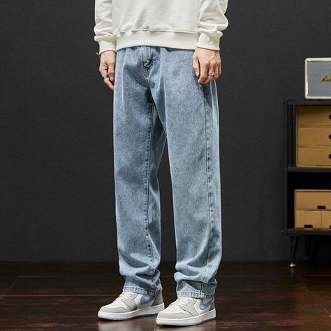 Denim Jeans Outfit Men, Loose Jeans Outfit, Blue Jeans Outfit Men, Light Blue Jeans Outfit, Blue Jeans For Men, Denim Pants Outfit, Loose Pants Outfit, Denim Jeans Outfit, Wide Leg Jeans Outfit