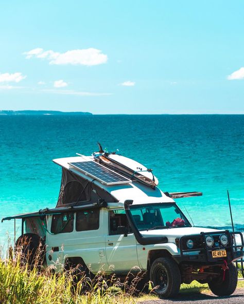 Vinnie Preston on Instagram: “Turning every beach carpark we find into our living room... . . . . . #troopylife #troopcarrier #troopysetups #beachday #camper #roadtrip” Troopy Life, 4wd Aesthetic Australia, Toyota Troopy Camper, Troopy Camper, Van Beach Aesthetic, Aus Travel, Van Life Beach, Camping 4x4, Beach Camper