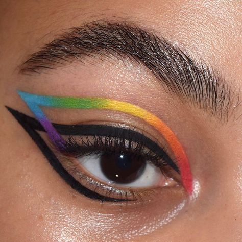 Eyeliner Designs, Pride Makeup, Graphic Eyeliner, Cool Makeup Looks, Creative Makeup Looks, Eyeliner Looks, Perfect Brows, Brow Gel, Pretty Makeup