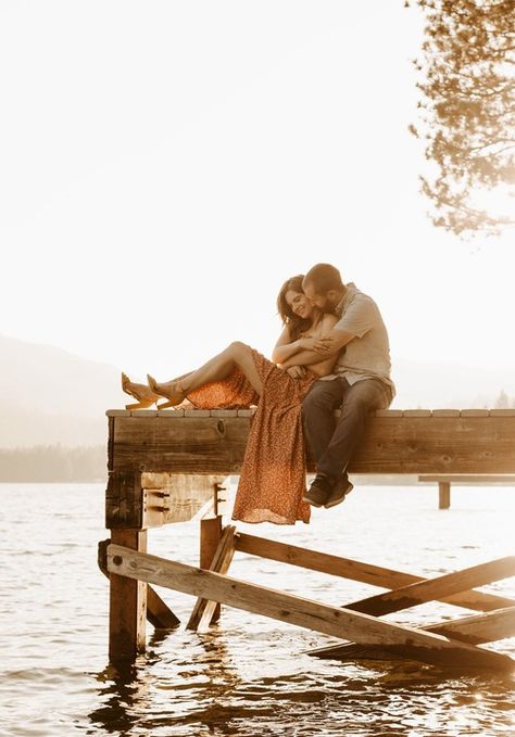 Engagement Photos Outfits Lake, Kayak Engagement Photos, Donner Lake Engagement Photos, Couples Photos By Lake, Engagement Photos On The Lake, Romantic Lake Photoshoot, Dock Couples Photoshoot, Lake Dock Engagement Pictures, Boat Dock Engagement Pictures