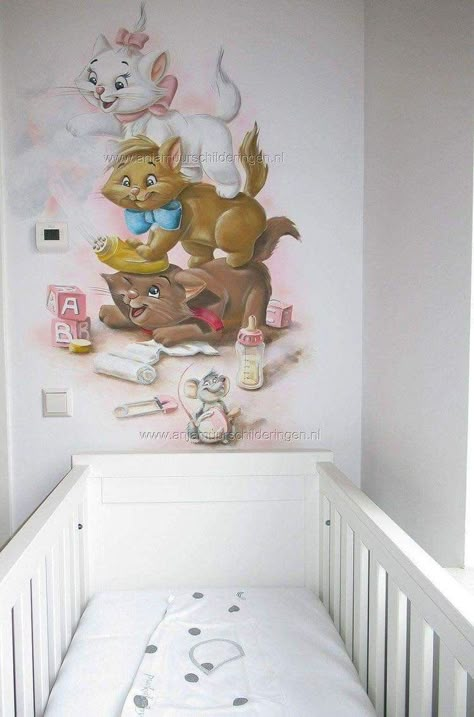 Baby Nursery Murals, Disney Baby Rooms, Deco Disney, Casa Disney, Kids Bedroom Art, Disney Room Decor, Baby Room Colors, Nursery Mural, Toddler Girl Room