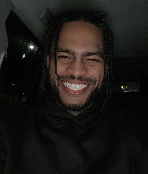 Dave East Instagram, David East, Chris Brown Videos, Dave East, American Rappers, White Men, Long Live, Reality Tv