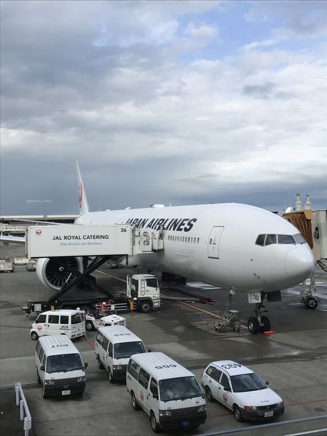 Japan Flight Aesthetic, Plane Tickets Aesthetic, Tickets Aesthetic, Japan Airport, Self Vision Board, Pilot Life, Airport Vibes, Airport Airplane, Tokyo Trip