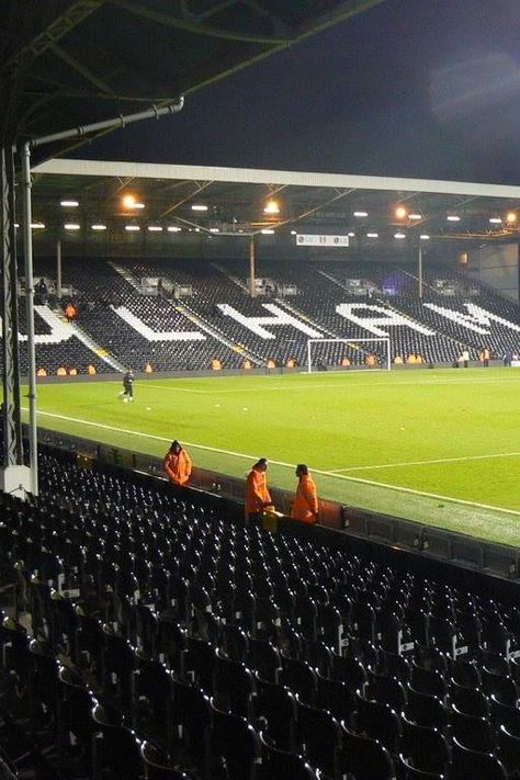 Craven Cottage in London, England - Fulham FC : Wigan Athletic 2:0 (1:0) - Barclays Premier League - Attendance: 22.500 #groundhopping #fulhamfc #wiganathletic Craven Cottage, Brentford Fc, Fulham Fc, Barclays Premier League, Wigan Athletic, Charlton Athletic, Football Stuff, Premier League Football, London Park