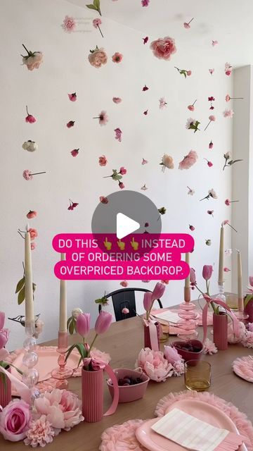 TheFearlessHost on Instagram: "Instead of pricey bouquets of flowers, make a floating floral backdrop w the specific flowers & colors you want. 

🗳️: Do you like an artsy-crafts y challenge? 

➡️ Follow @thefearlesshost for more hosting tips

🎥: @debtrette for the 5 ⭐️ 💐 inspo

💬: With your take 

🏷️: A friend who would appreciate this" Diy Floating Flower Wall, Floating Floral Backdrop, Floating Flower Backdrop, Diy Flower Backdrop, Floating Florals, Artsy Crafts, Hosting Tips, Floating Flower, Bouquets Of Flowers