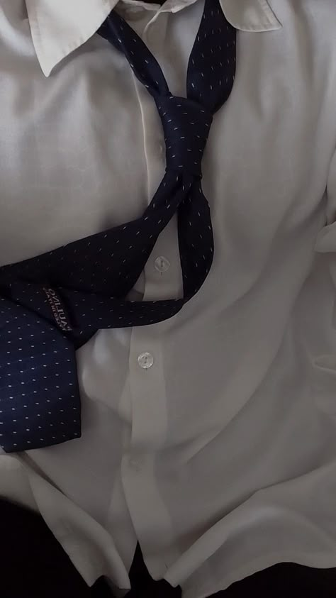 White shirt with blue tie Undone Tie Aesthetic, Blue Tie Aesthetic, Shirt With Tie For Men, Blue Male Aesthetic, Shirt And Tie Aesthetic, Loose Tie Outfit Men, Suit And Tie Aesthetic, Ties Aesthetic, Girl With Tie