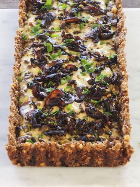 Mushroom Lentil and Walnut Tart | Healthy Home Cafe Vegetarian Tart Recipes, Vegetarian Tart, Walnut Tart, Veggie Christmas, Dr Mcdougall, Mushroom Tart, Veggie Delight, Savory Tart, Plant Based Food