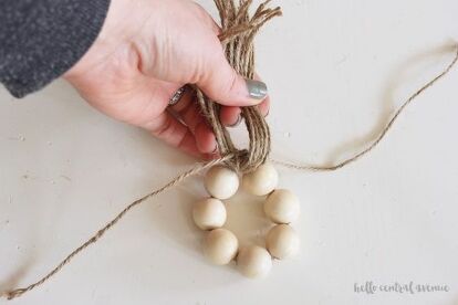 Wooden Bead Napkin Rings | Hometalk Bead Napkin Rings, Napkin Rings Diy, Wood Beads Diy, Beaded Napkin Rings, Rings Diy, Diy Ring, Wooden Bead Garland, Deco Boheme, Wood Bead Garland