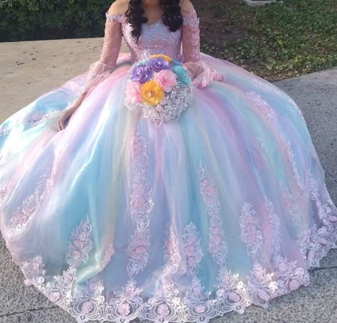 Quincenera Dresses Rainbow, Multicolored Quinceanera Dresses, Rainbow Quince Dress, Rainbow Quinceanera Dresses, Big Princess Wedding Dresses, Under The Sea Quince, Quincenera Dress, Blue Quince Dress, Ideas 15 Años