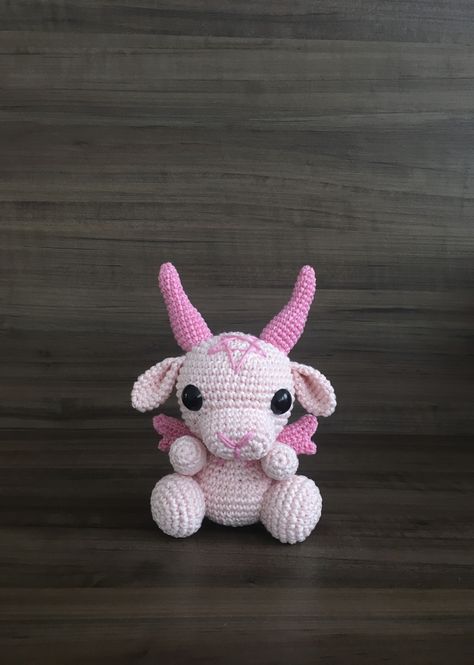 Baphomet Amigurumi, Crochet Cerberus, Crochet Baphomet, Baphomet Crochet Pattern Free, Knit Baby Blanket Pattern Free, Bunny Crochet, Crochet Monsters, Easy Crochet Animals, Quick Crochet Patterns