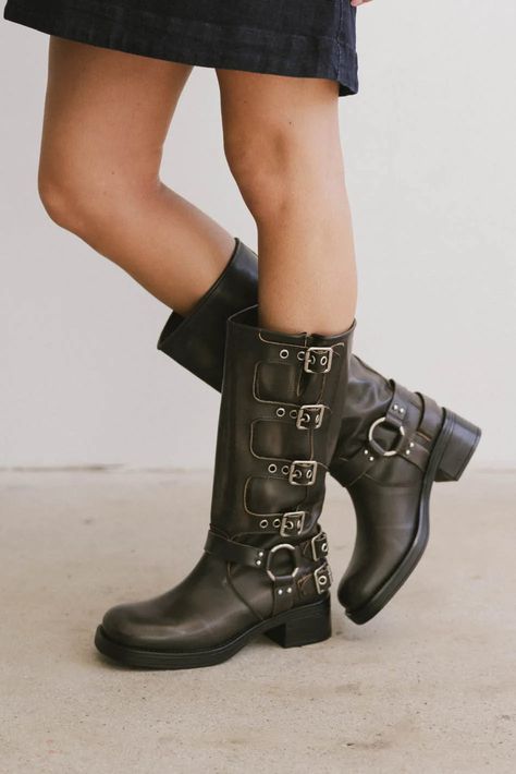 Buckle boots Women’s Boots, Shoe Goals, Floral Lace Skirt, Steve Madden Boots, Knit Maxi Skirt, Backyard Inspo, Buckle Boots, Swag Shoes, Biker Boots