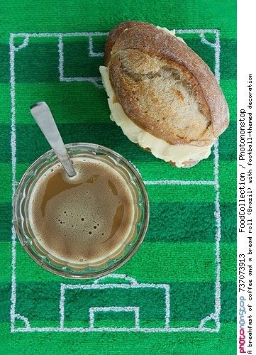 A breakfast of coffee and a bread roll (Brazil) with football-themed decoration Football Lunch, Theme Cafe, Football Theme, Football Themes, Bread Roll, Breakfast Breads, Brazil, Rolls, Bread