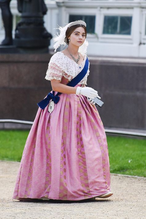 Victoria Jenna Coleman, Victoria Pbs, Victoria Costume, Victoria 2016, Victoria Itv, Victoria Tv Show, Victoria Series, Tom Hughes, Jenna Louise Coleman