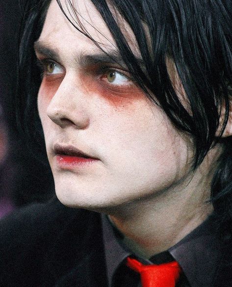 Gerard Way Makeup, Revenge Era Aesthetic, So Long And Goodnight, Revenge Era, Era Aesthetic, The Poison, Gerard Way, My Chemical, My Chemical Romance