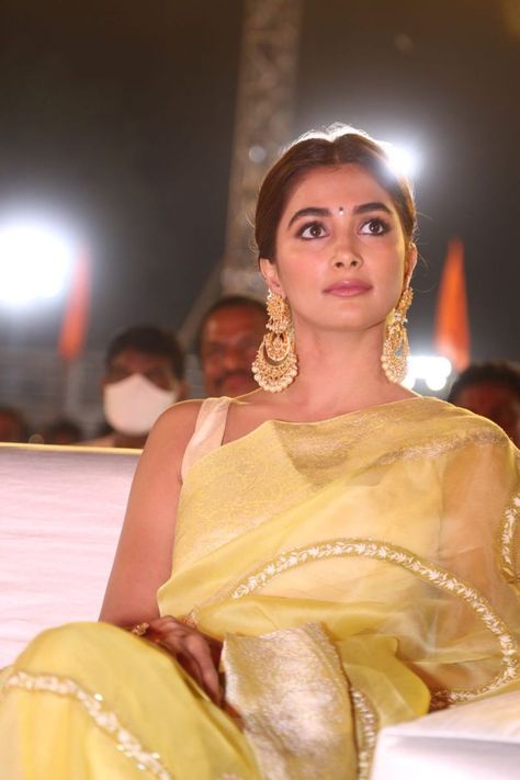 pooja hegde in yellow saree for acharya pre release event 2 Yellow Organza Saree, Worked Saree, Saree Blouse Styles, Saree Draping Styles, Music Concert Posters, Floral Saree, Fashionable Saree Blouse Designs, Pooja Hegde, Latest Designer Sarees