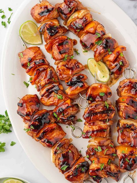 Honey BBQ Chicken Kabobs Chicken Skewers Marinade, Bbq Chicken Kabobs, Best Grilled Vegetables, Bbq Chicken Breast Recipe, Bbq Chicken Marinade, Kabob Marinade, Best Bbq Chicken, Chicken Kebab Recipe, Outdoor Meals