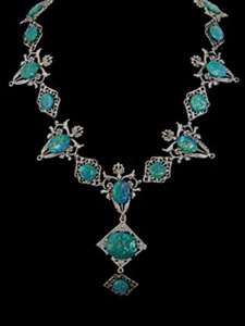 The cursed opal necklace from Harry Potter I really want a replica of this it's so pretty! Cursed Necklace, Borgin And Burkes, Harry Potter Curses, Katie Bell, Harry Potter Wiki, Failed Attempt, Opal Jewellery, Diagon Alley, Types Of Opals