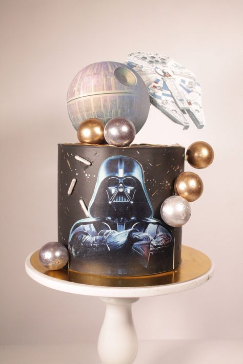 #darthvader #starwarscake #buttercream #chocolate #blackbuttercream Pastel Darth Vader, Light Saber Cake, Star Wars Darth Vader Cake, Star Wars Cake Ideas, Darth Vader Party, Darth Vader Cake, Star Wars Birthday Cake, Cake For Boyfriend, Galaxy Cake