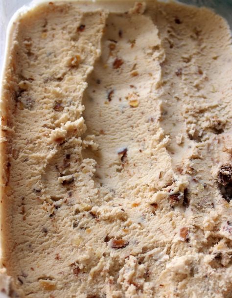 Toasted Almond Ice Cream made with Blue Diamond Almonds! | longdistancebaking.com Ice Cream Recipes Machine, Almond Ice Cream, Blue Diamond Almonds, Creami Recipes, Chocolate Covered Almonds, Ice Cream Maker Recipes, Homemade Ice Cream Recipes, Keto Ice Cream, Sorbet Recipes