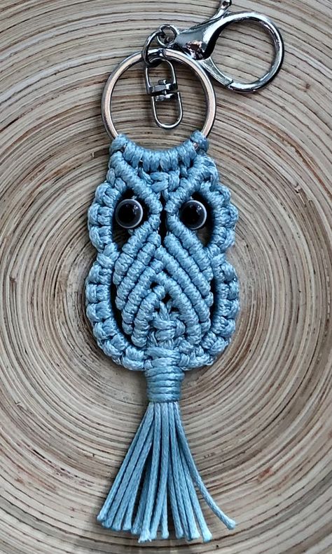 Durable Waxed cord in many colours Macrame Animals, Diy Macrame Owl Keychain, Macrame Owl Tutorial, Makrame Owl Tutorial, Macrame Owl Ornament, Owl Keychain Macrame, Horseshoe Dreamcatcher, Macrame Wedding Decor, Owl Keychain